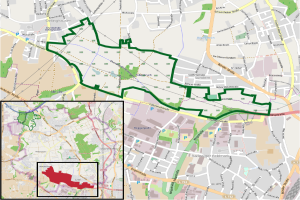 Ein detaillierter Stadtplan von Berlin mit einer prominenten grünen Linie, die den vorgeschlagenen Weg anzeigt, mit Straßen, Parks und Sehenswürdigkeiten.