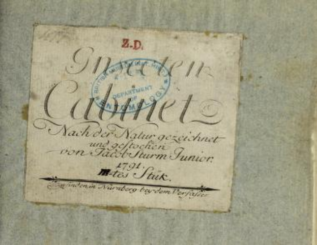 Ein altes Buch mit dem Titel "Z.D. Nürnberg, Deutschland, 1791" mit einem Stempel, der die erste Auflage anzeigt, das handgeschriebene Text auf dem Papier enthält.