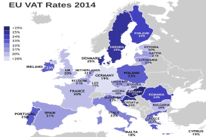 Eine Karte von Europa, die die EU-Mehrwertsteuersätze für 2014 mit Prozentangaben und Text anzeigt.