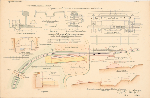 Ein detailliertes Bild einer alten Buchumschlagzeichnung, die eine Schienenillustration zeigt, mit sorgfältigen Skizzen und Text, der ein Eisenbahnlayout umreißt.