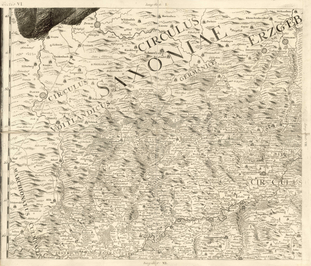 Ein detaillierter alter Stadtplan von Sachsen, Deutschland, der geografische Merkmale wie Flüsse, Berge und Städte zeigt, mit begleitendem Text, der regionale Informationen bereitstellt.